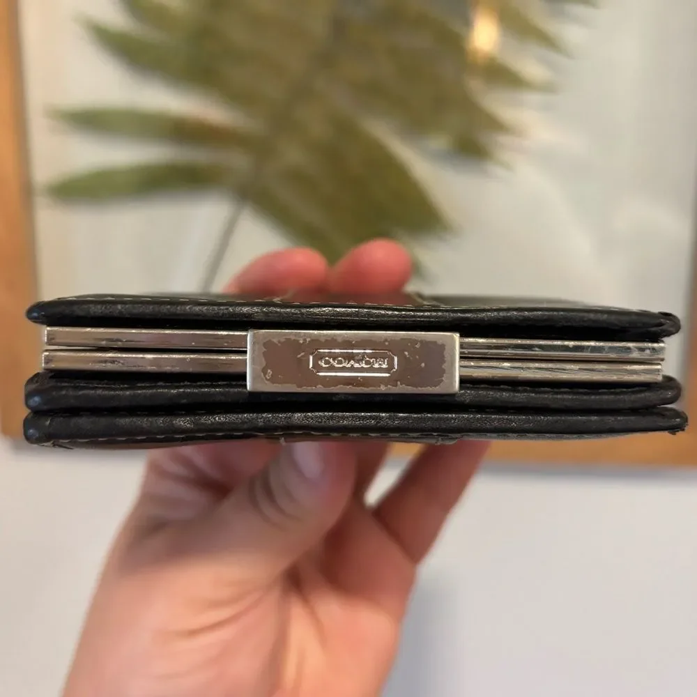 Vintage Coach Glove Tanned Black Leather Kisslock Wallet Coin Purse Frame RARE - Picture 3 of 9